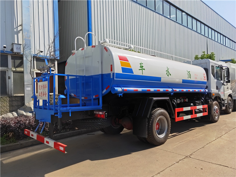 ����10��12����ˮ܇